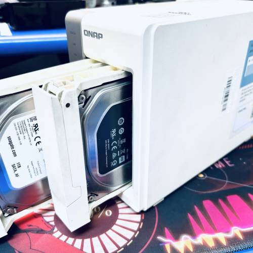 Qnap TS 231 nas 私雲 vpn server 連 HDD