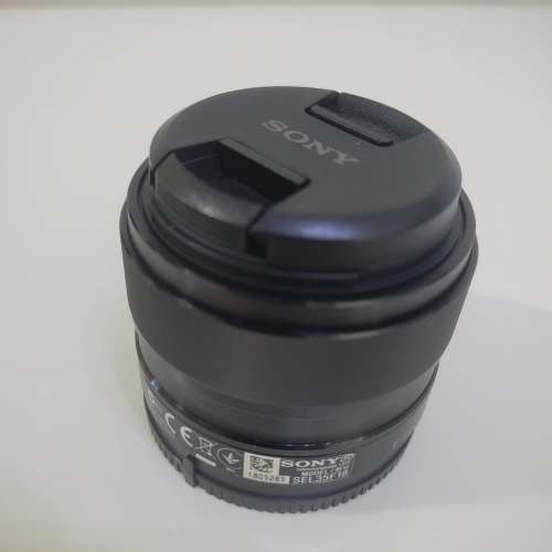 Sony SEL35F18 鏡頭
