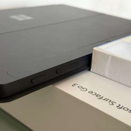 Microsoft Surface Go 3 平板電腦 (i3, 8+128G) + KB Cover + Pen Tablet Windows