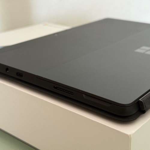 Microsoft Surface Go 3 平板電腦 (i3, 8+128G) + KB Cover + Pen Tablet Windows