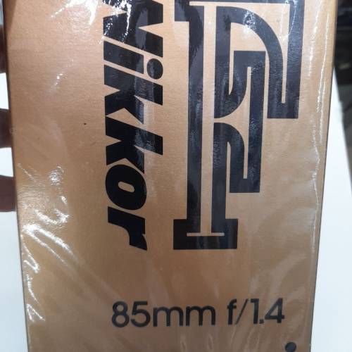 ( 全球唯一全新貨品 ) Nikkor F 85mm F/1.4 AIS Lens ( 日本製造 )