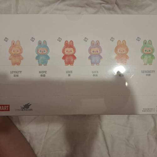 曼谷 POP MART Big Into Energy 閃光吊飾盲盒Labubu(原封不動)