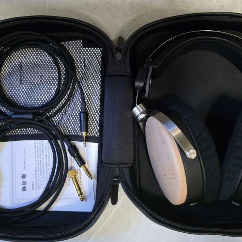 TAGO T3-01 耳機跟原廠3.5和4.4升級線