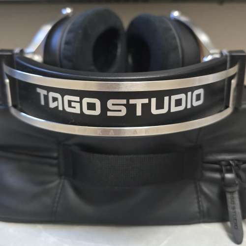 TAGO T3-01 耳機跟原廠3.5和4.4升級線