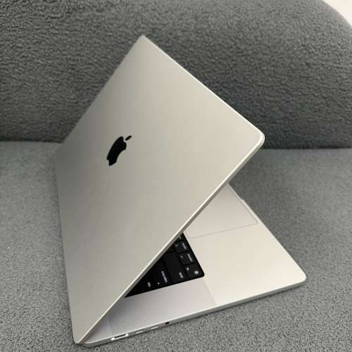 （全新✨M3 Max CPU MacBook 16 寸)APPLE  MacBook Pro 2023/ M1 Max CPU / 36GB，...