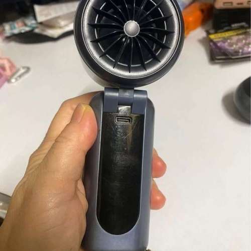 手提風扇（可調風速）