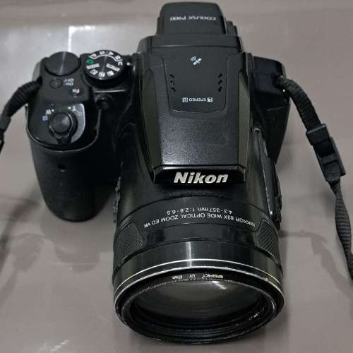 Nikon p900