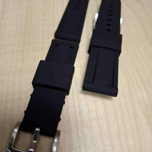 矽膠表帶 24mm 全新