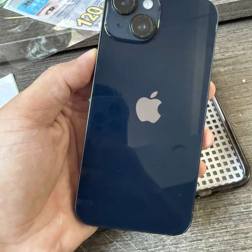 iPhone 14 256gb,港行雙卡，機身及mon都有花，但不影響使用，所有功能正常!