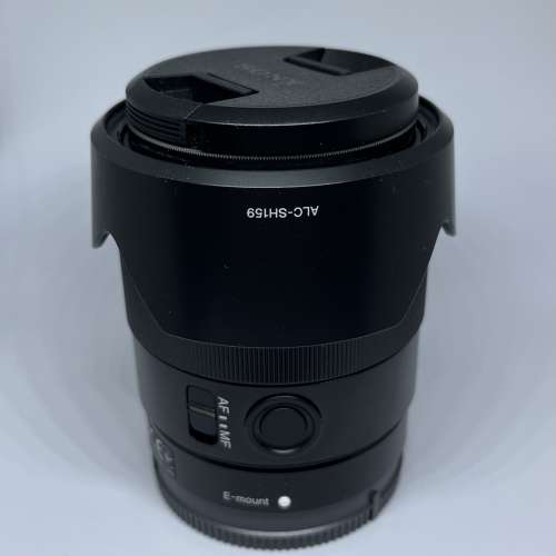 放99.9%新行貨sony 35 f1.8