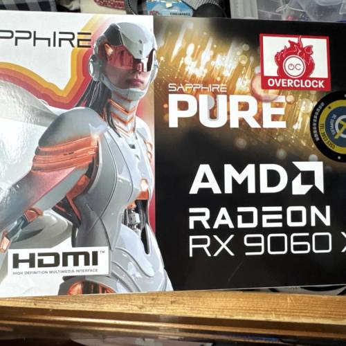AMD Sapphire pure RX 9060 xt 16G 白色