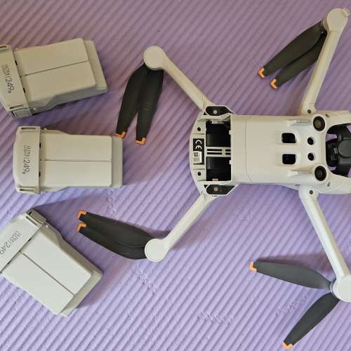 DJI Mini 3 Pro 套裝 (Mini 3 Pro 飛機 +充電管家 + RCN1(非帶屏)遙控）+ 3電 + 袋...