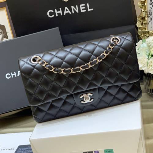 Chanel CF 中號