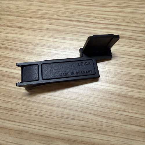 Leica M10/M11 thumb support