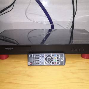 LG UP-970 4K HDR UHD 藍光机(90%新100%全正常,超靚仔好小用)
