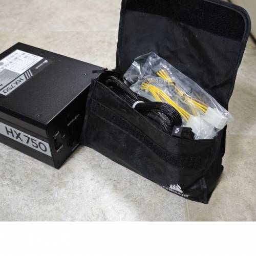 Corsair HX750 750W 80Plus Platinum 鉑金牌 全模組 火牛