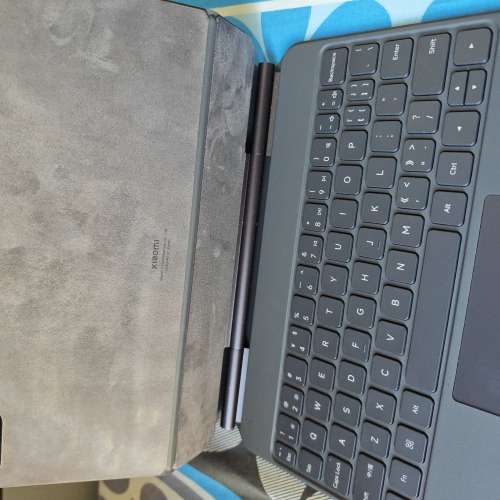 Xiaomi pad 7 小米pad7 8+256 連 懸浮鍵盤(有trackpad) 平板 有盒有保