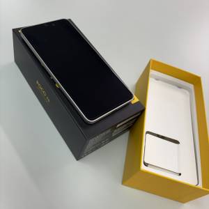 POCO F6 手機