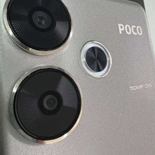 POCO F6 手機