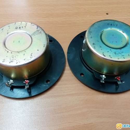 美國definitive technology bp7002, 高音一對