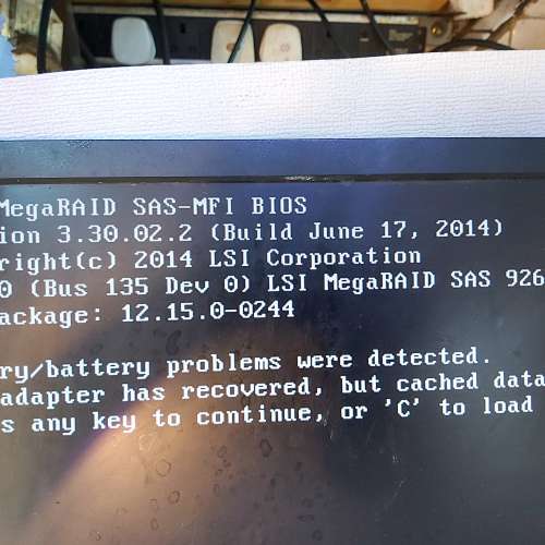 (正常可用/拆零件用  128GB RAM/E7 2870 CPU x2粒/800W火牛x2個) LSI 9621 8i/.......