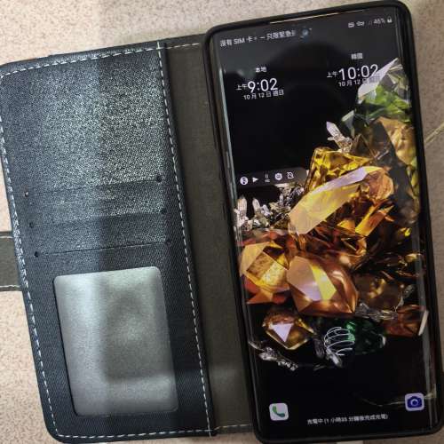 LG  v70 vellvet 2 pro 128g 最後一批沒有在市場上出售  金色99成新