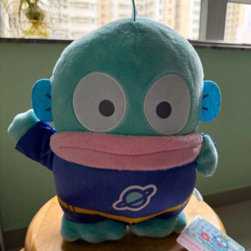 出售全新未剪牌水怪約33CM 高 （冒險樂園）