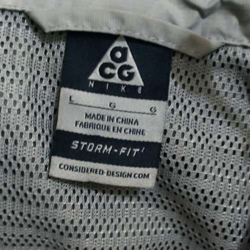 Nike ACG (All Condition Gear)風褸