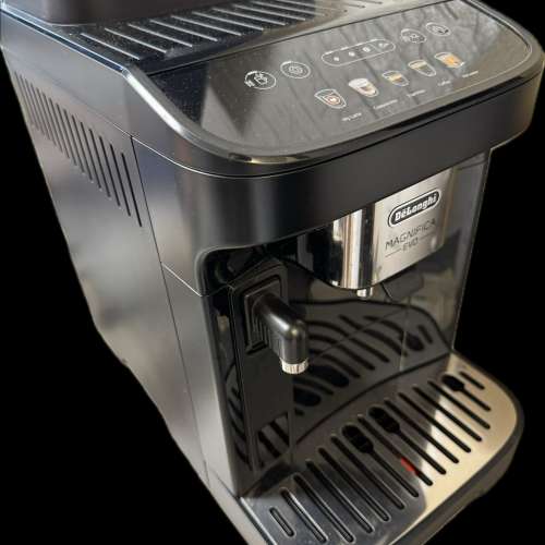DELONGHI Magnifica Evo ECAM290.61.B 全自動即磨咖啡機 黑