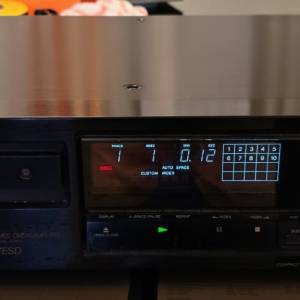 Sony 中古旗艦級CD機 CDP-557