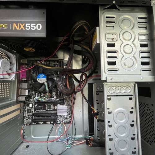 電腦主機 i5-4670 CPU Gigabyte GA-H81M-S2PH 主板 8gb Ram DDR3 ASUS 燒碟機 Ante...