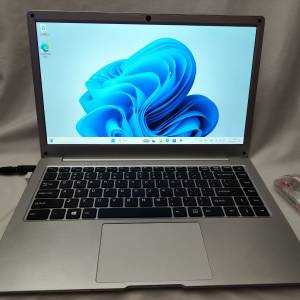 PiPO 品鉑 W14 14吋 N3450, 4GB, 512GB SSD + 64GB eMMC