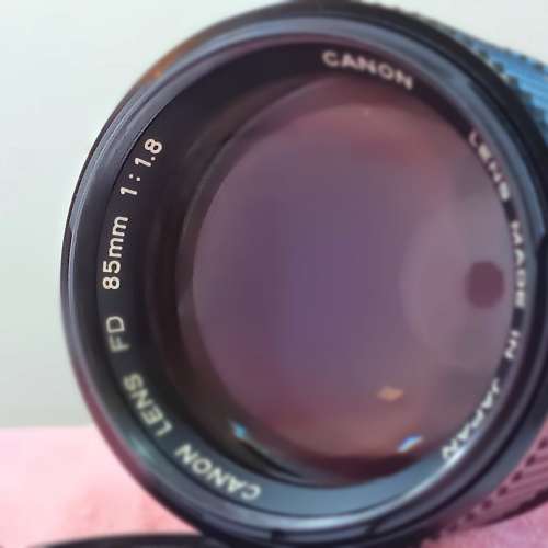 罕有Canon FD 85mm f1.8 大光圈鏡頭。屬於最佳人像鏡。