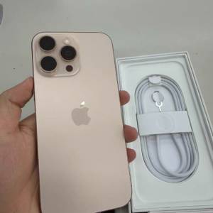 Iphone16 pro max  256G 港行，電池健康100%