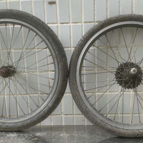 二手 20吋 單車車輪組, 單車拆件, 全套齊，連內外呔, + 6飛輪 HK$100.00 1套