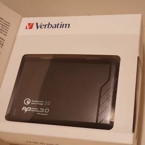 全新 Verbatim 4端口 100W PD & QC 3.0 USB 充電器