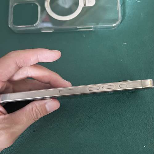 放iphone 16pro max 256gb