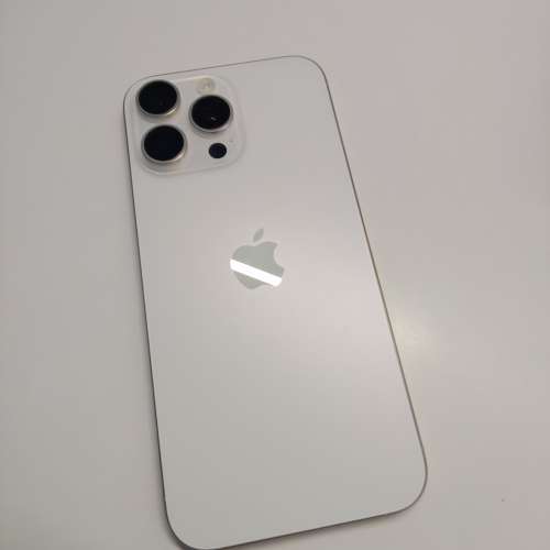 Iphone 16 Pro max 512GB 極新零花 購至Apple store