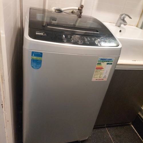 惠而蒲頂揭式洗衣機