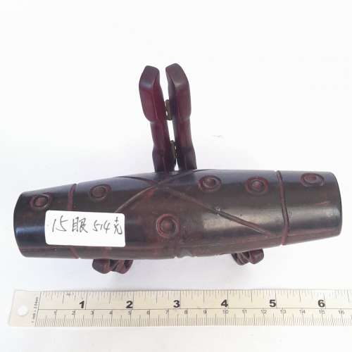 一對6吋長大炮中國玉天珠連陳列木座，重469/514克，無貫通孔，只供陳列用，市面罕有...