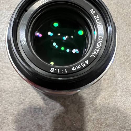 Olympus 45mm f1.8
