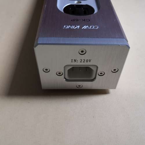 全新COW KING 合金厚鋁美式六位排插拖板