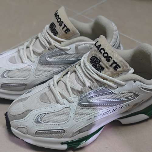 99%新 Lacoste 波鞋 （40size.7.5usa.6.5uk)