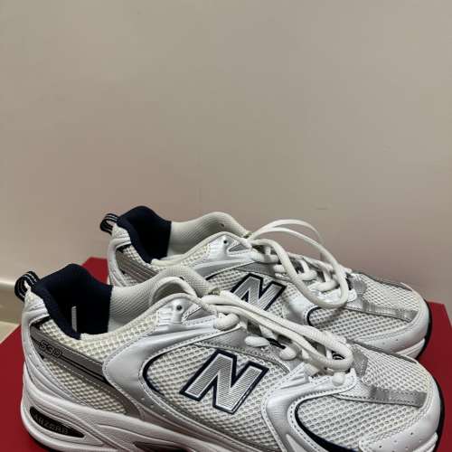New balance 530