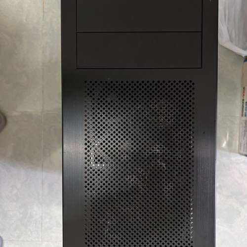 Lian Li PC-A04 MATX機箱 連Corsair GS600 600W火牛