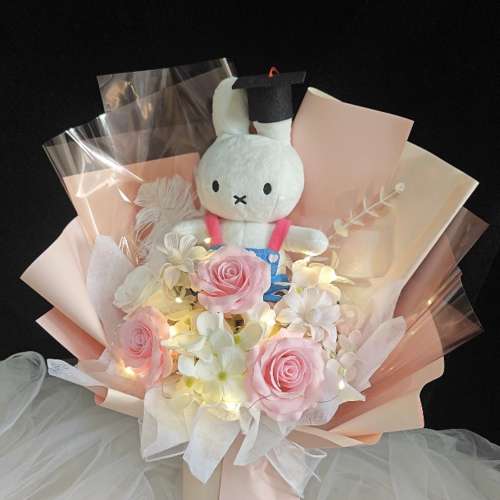 睇下文‼️接急單·獨家原創 正版德國miffy公仔花束 miffy畢業花束‼️Exclusive O...