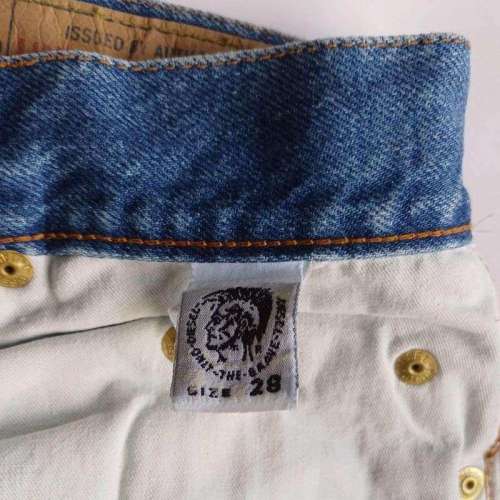 舊版 🇮🇹意大利 Diesel 男裝牛仔褲 W腰圍28 X褲長28"鈕扣版