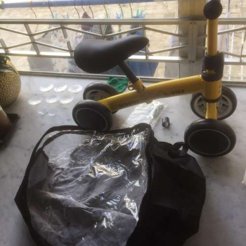 $100 全新 BB 寶寶 學步車 / 三輪車 送收納袋 (本身沒有)