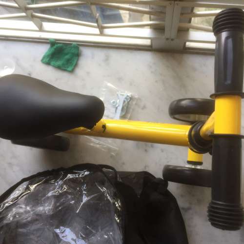 $100 全新 BB 寶寶 學步車 / 三輪車 送收納袋 (本身沒有)