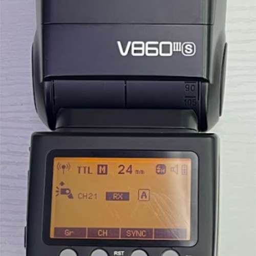 99% New 神牛 Godox V860 III For Sony 無反相機閃光燈, 深水埗門市可購買